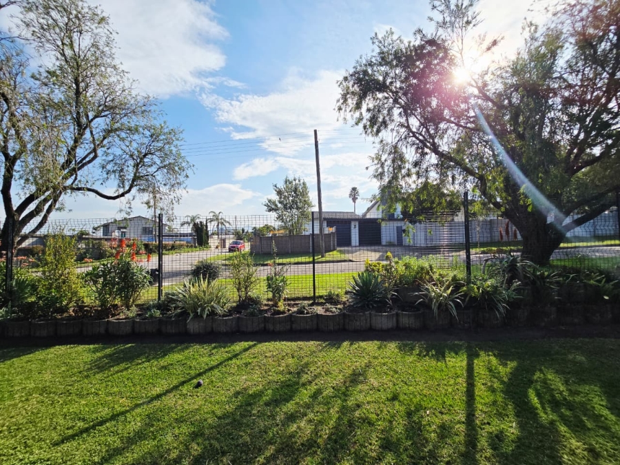 4 Bedroom Property for Sale in Blanco Western Cape